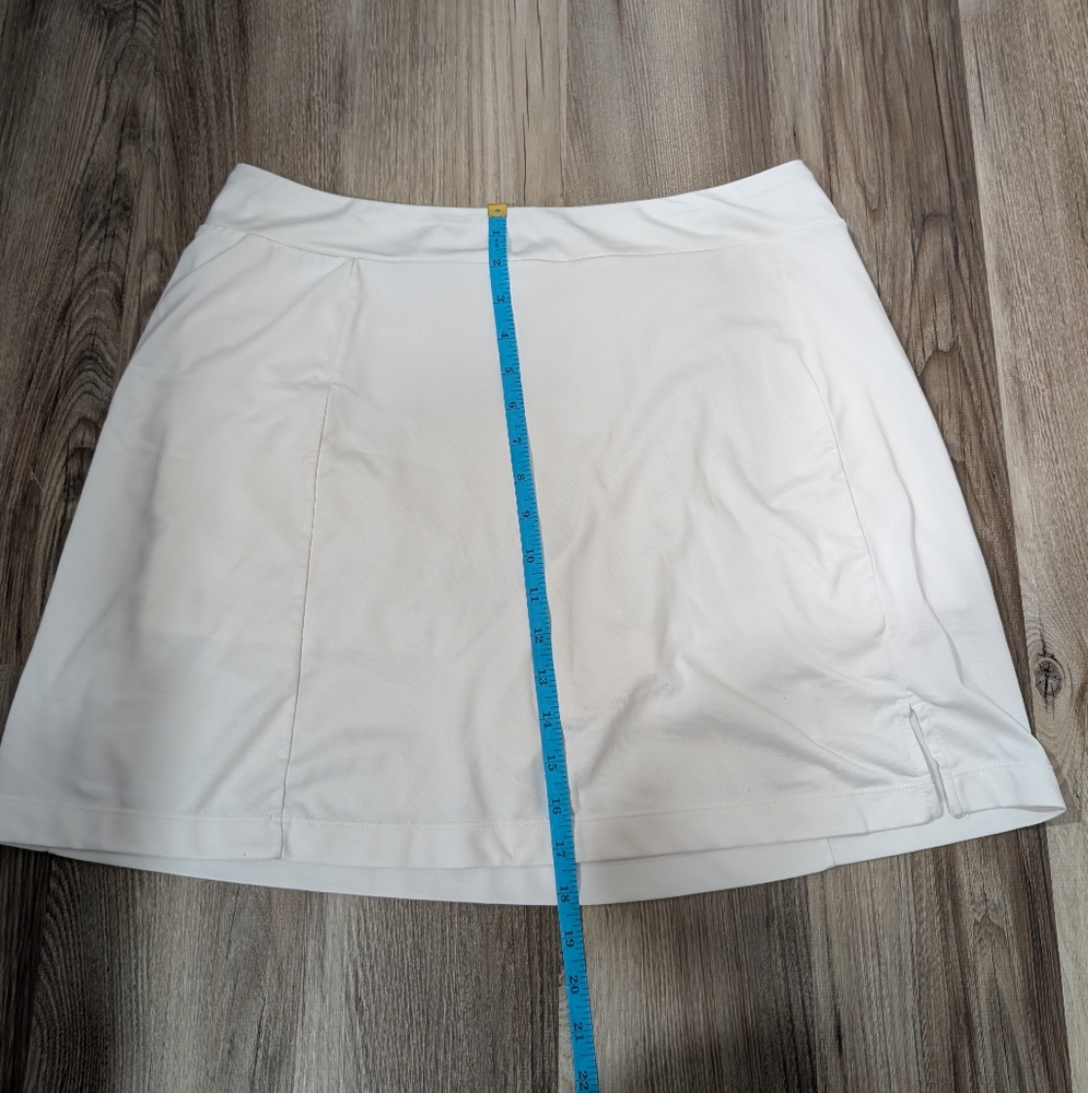 Lady Hagen Size Large, White, Golf/Tennis Athletic Skort